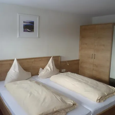 Straub 3* Lenzkirch